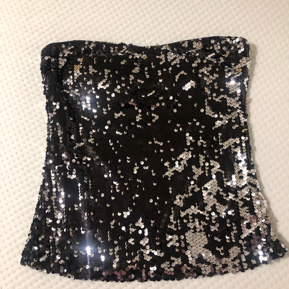 Sexy strapless bling top